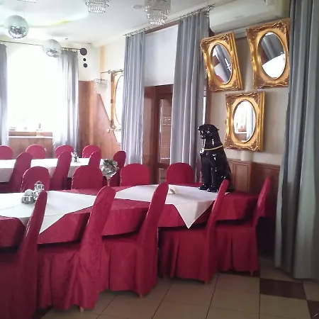 Mini-hôtel Pod Lwem Grodkow (Silesia)